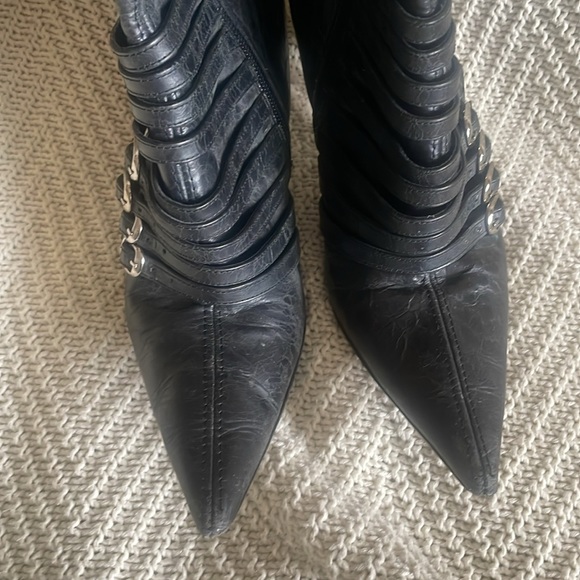 Bebe vintage leather buckle boots 7.5 - Picture 3 of 9